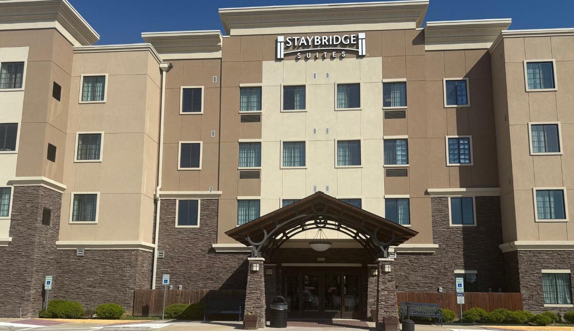 Staybridge Suites - Denton By Ihg Ngoại thất bức ảnh